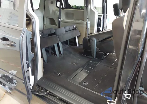 2012 Dodge Grand Caravan Sxt z USA, uszkodzony, nr VIN 2C4RDGCG7CR163834